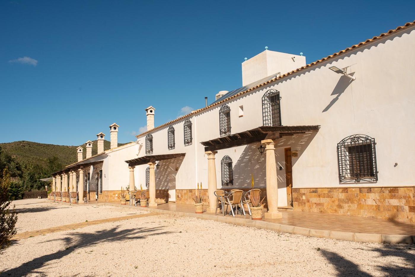 Гостевой дом Complejo Rural Sol De Таберно Экстерьер фото