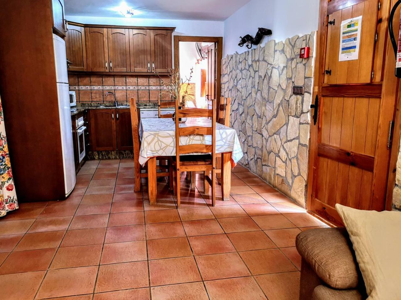 Гостевой дом Complejo Rural Sol De Таберно Экстерьер фото